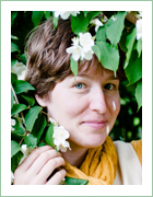Olga Ikebanova Biyolog, aromaterapist, fotoğrafçı, çiçek tasarımcısı ve Doğanın Güc...jpg
