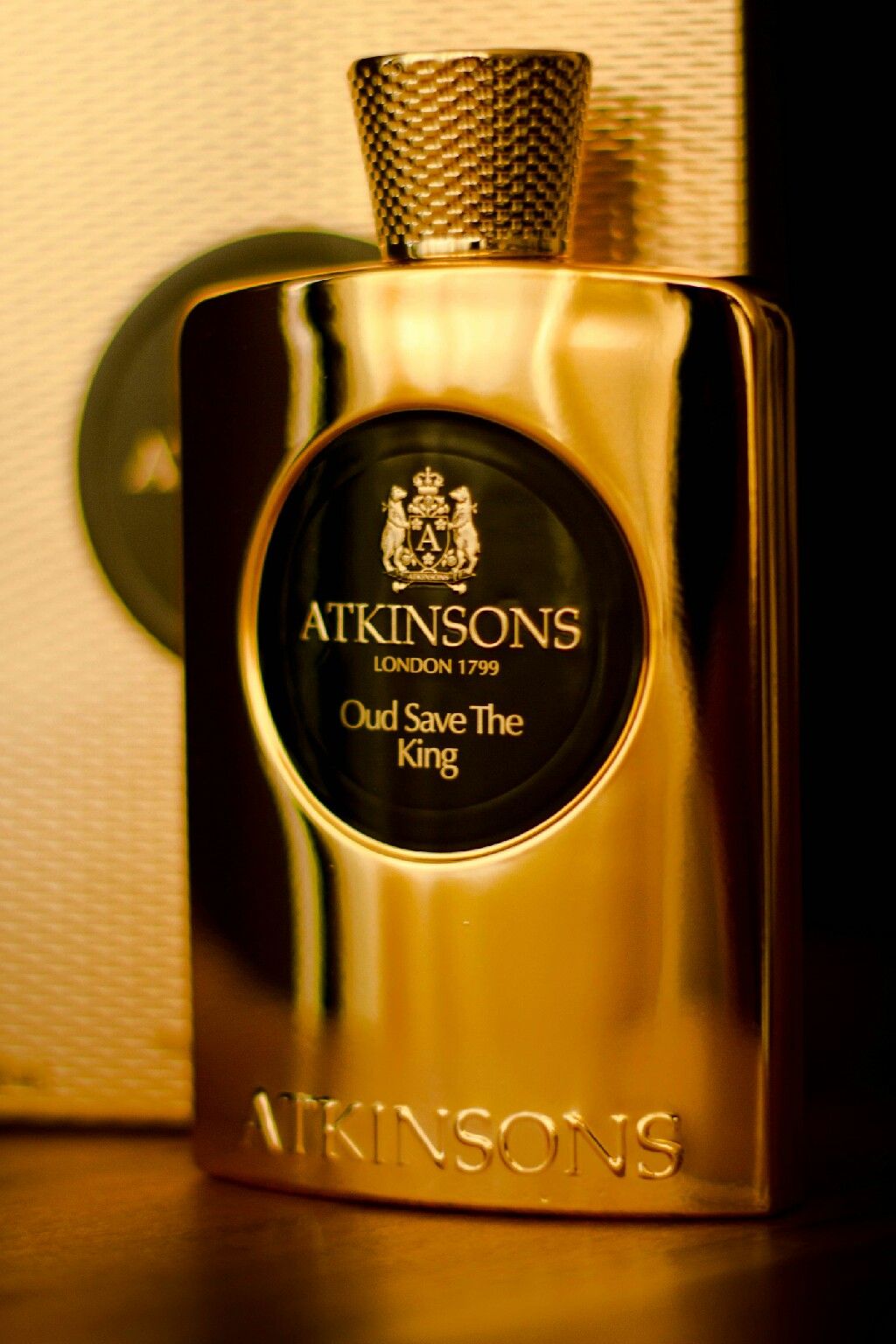 Oud Save The King - Atkinsons  for women and men kadınlar ve erkekler için  2013 kutu şişe...jpg