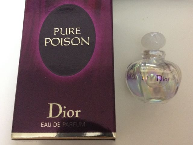 Pure Poison Christian Dior for women kutu şişe 2.jpg