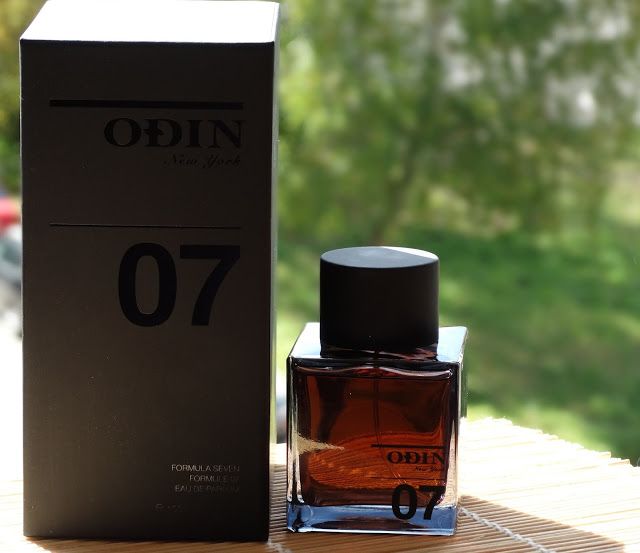 Tanoke Odin 7 unisex uniseks perfume parfüm kutu şişe resim.jpg