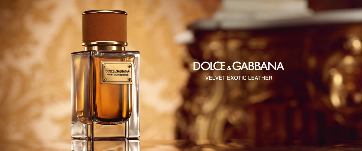 Velvet Desert Oud Dolce&Gabbana for women and men commercial poster büyük.jpg
