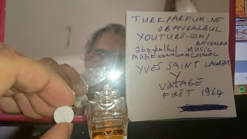 Y Yves Saint Laurent for women vintage sample şişe baykalbul vidalı.jpg